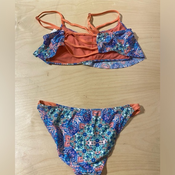 True Craft Two Piece Swimsuit Top XL Bottom L (JI) - Picture 10 of 11